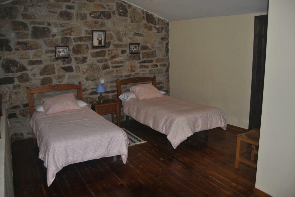 El Pozo Villa La Serna del Monte Eksteriør billede